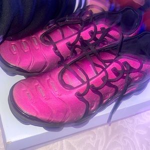 Pink/purple nike vapormax never worn